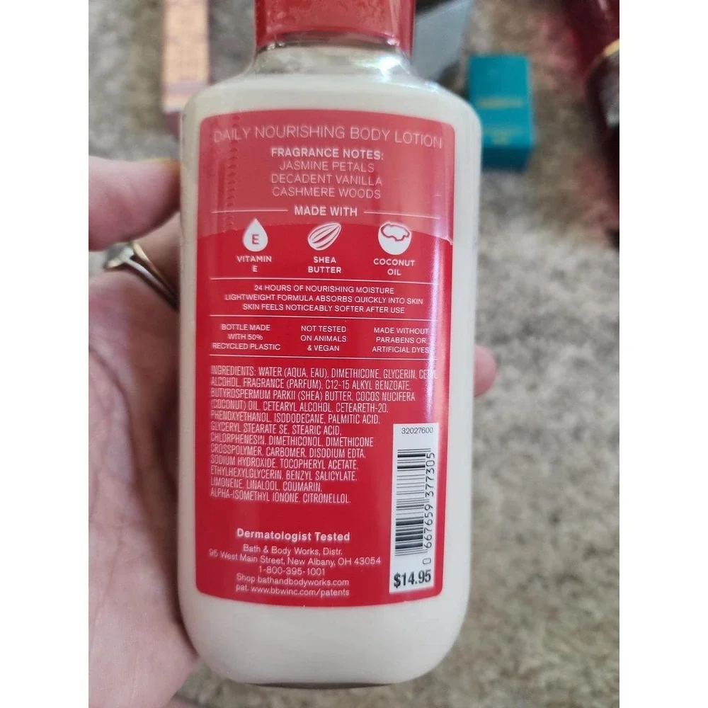 Bath & Body Works bath body